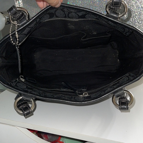 Coach Purse - Picture 3 of 4